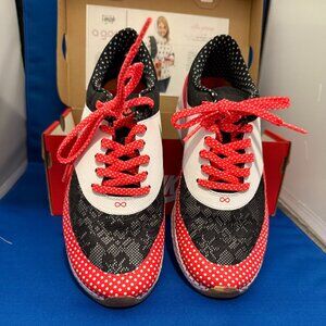 Nike Air Max Thea Db Doernbecher By Addie Peterson Size 7.5